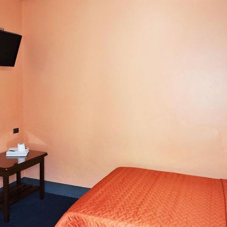 Hotel Asuncion Guatemala City Exterior foto