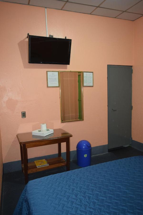 Hotel Asuncion Guatemala City Exterior foto